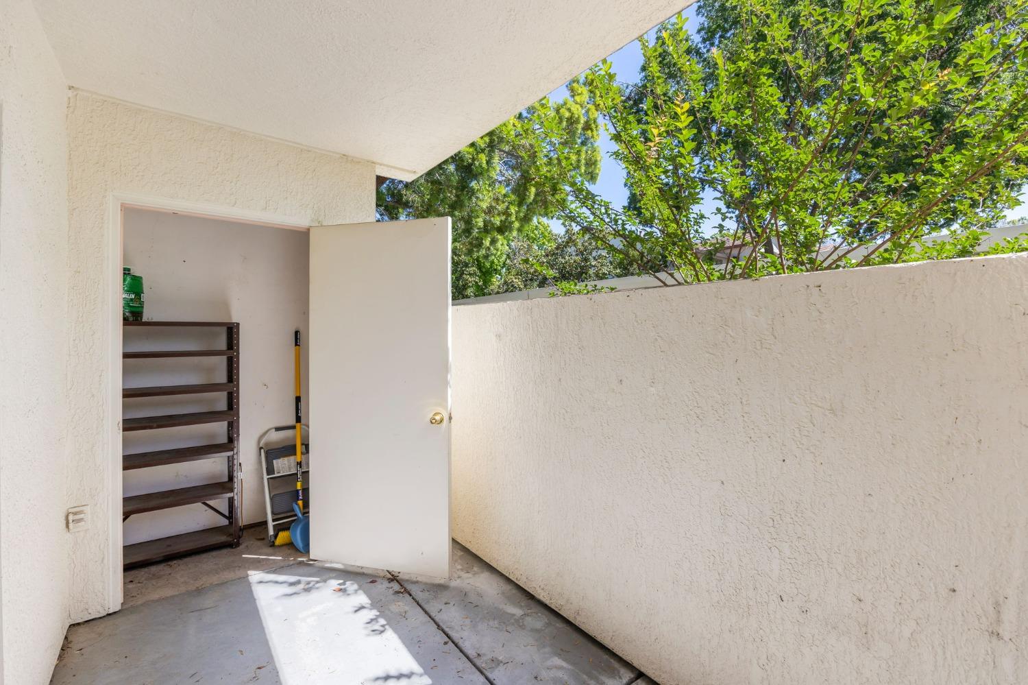 Detail Gallery Image 33 of 34 For 8020 Walerga Rd #1141,  Antelope,  CA 95843 - 2 Beds | 2 Baths