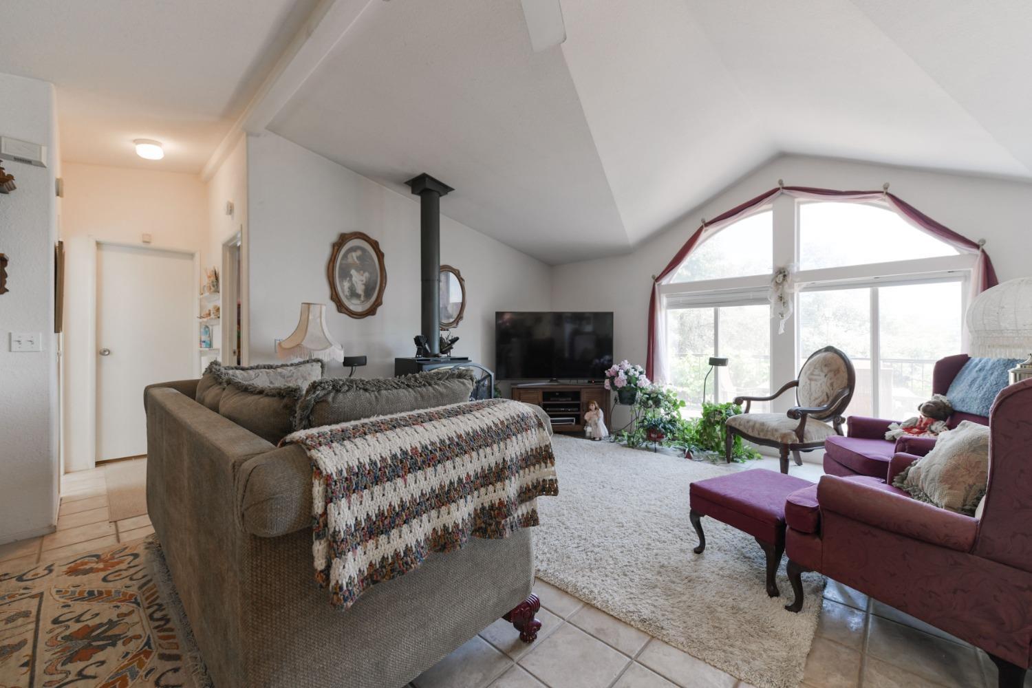 Detail Gallery Image 39 of 58 For 18301 Toyon Rd, Pine Grove,  CA 95665 - 3 Beds | 2 Baths