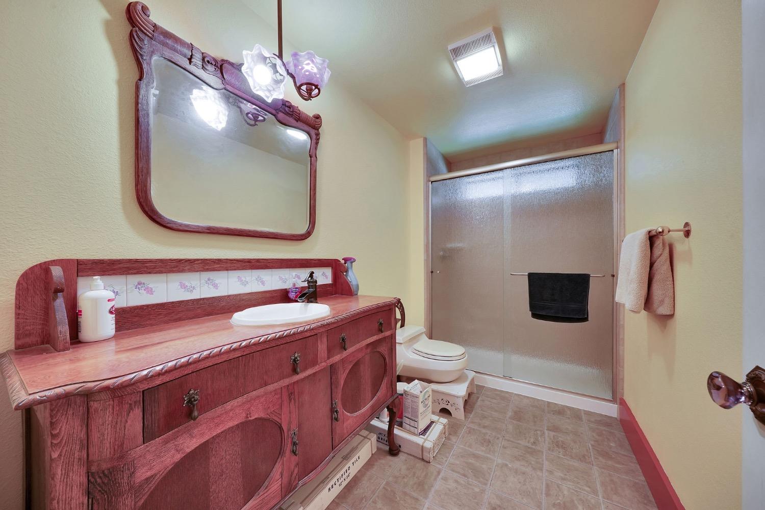 Detail Gallery Image 53 of 87 For 14001 Surrey Junction Ln, Sutter Creek,  CA 95685 - 3 Beds | 2/1 Baths