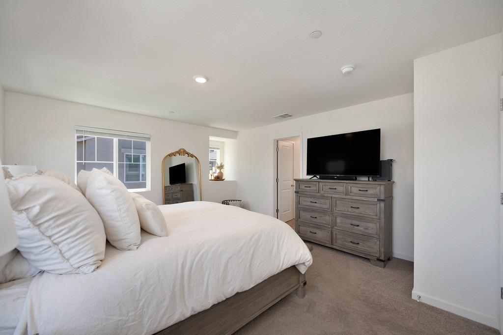 Detail Gallery Image 38 of 54 For 5232 Cumberland Dr, Roseville,  CA 95747 - 3 Beds | 2 Baths