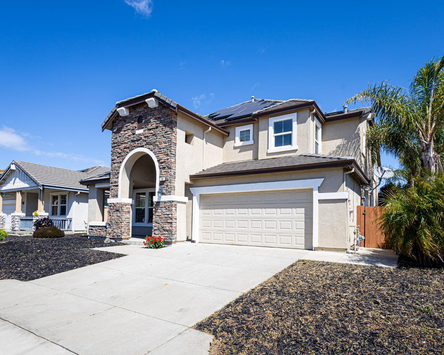 Detail Gallery Image 2 of 98 For 14 Rembrandt Ct, Oakley,  CA 94561 - 4 Beds | 3/1 Baths