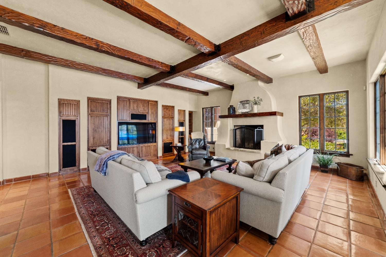 Detail Gallery Image 42 of 81 For 4331 Swift Cir, Shingle Springs,  CA 95682 - 6 Beds | 4/1 Baths
