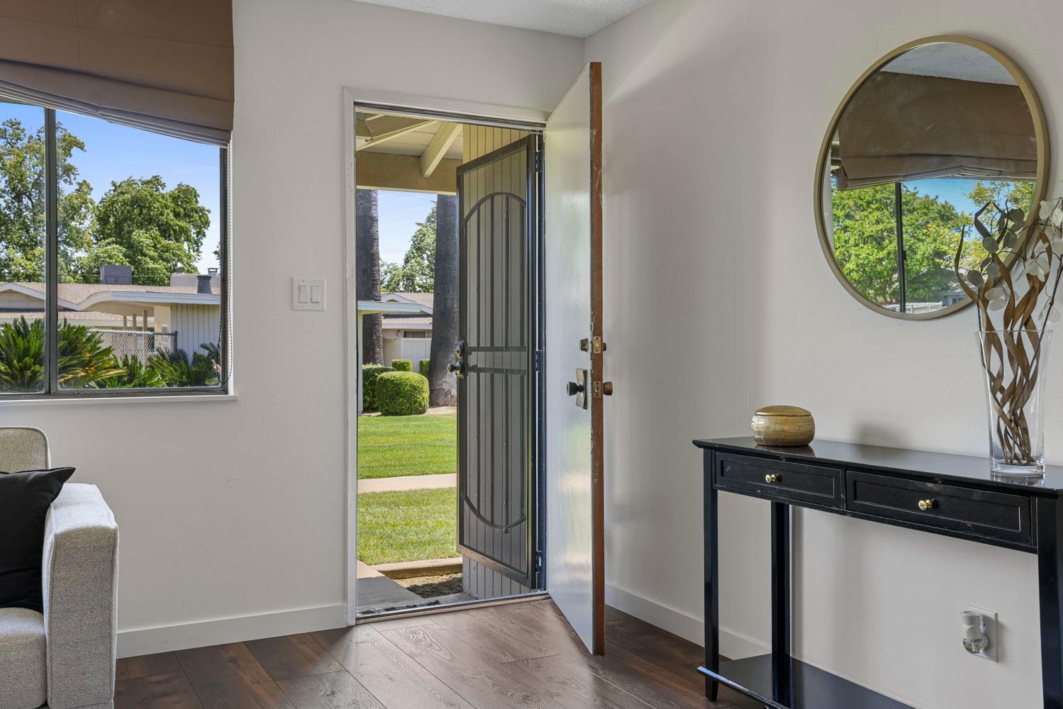 Detail Gallery Image 6 of 36 For 205 Floyd Ave #10,  Modesto,  CA 95350 - 3 Beds | 2 Baths