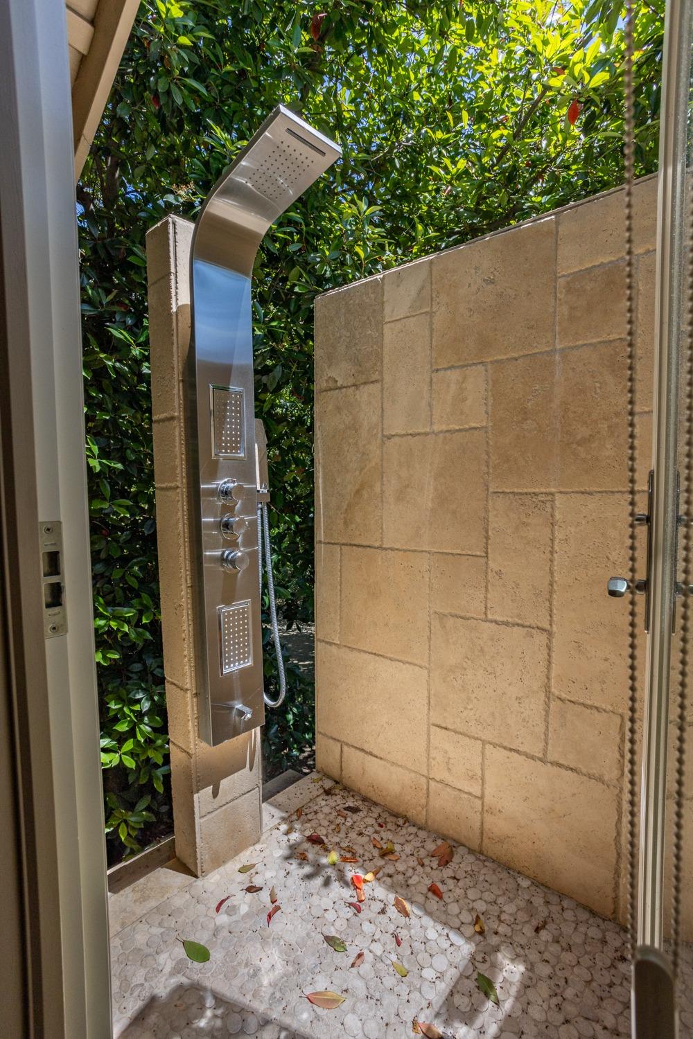 Detail Gallery Image 24 of 53 For 9961 Poppy Hills Dr, Oakdale,  CA 95361 - 3 Beds | 2/1 Baths