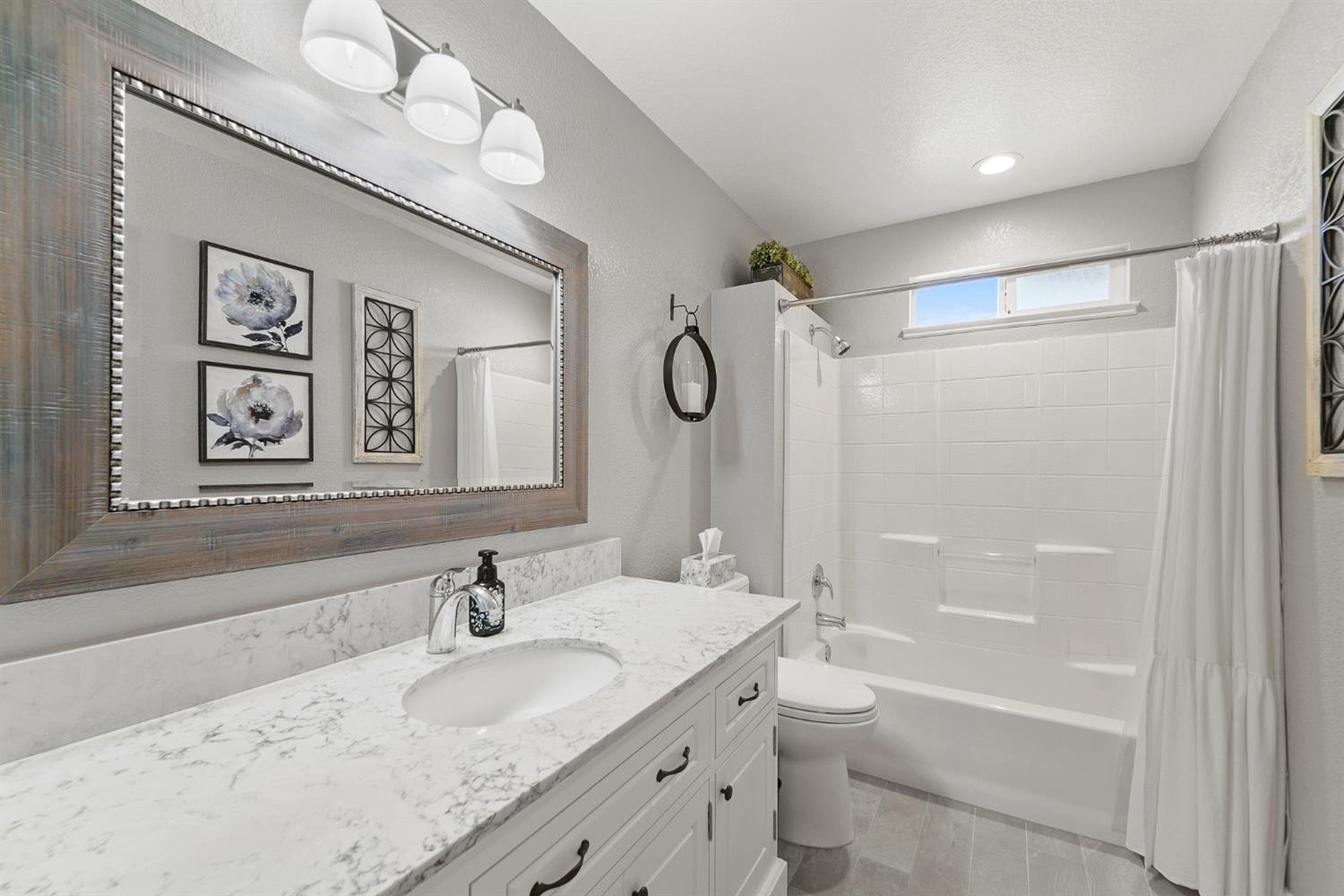Detail Gallery Image 18 of 53 For 2506 Kiernan Ave, Modesto,  CA 95356 - 3 Beds | 2 Baths