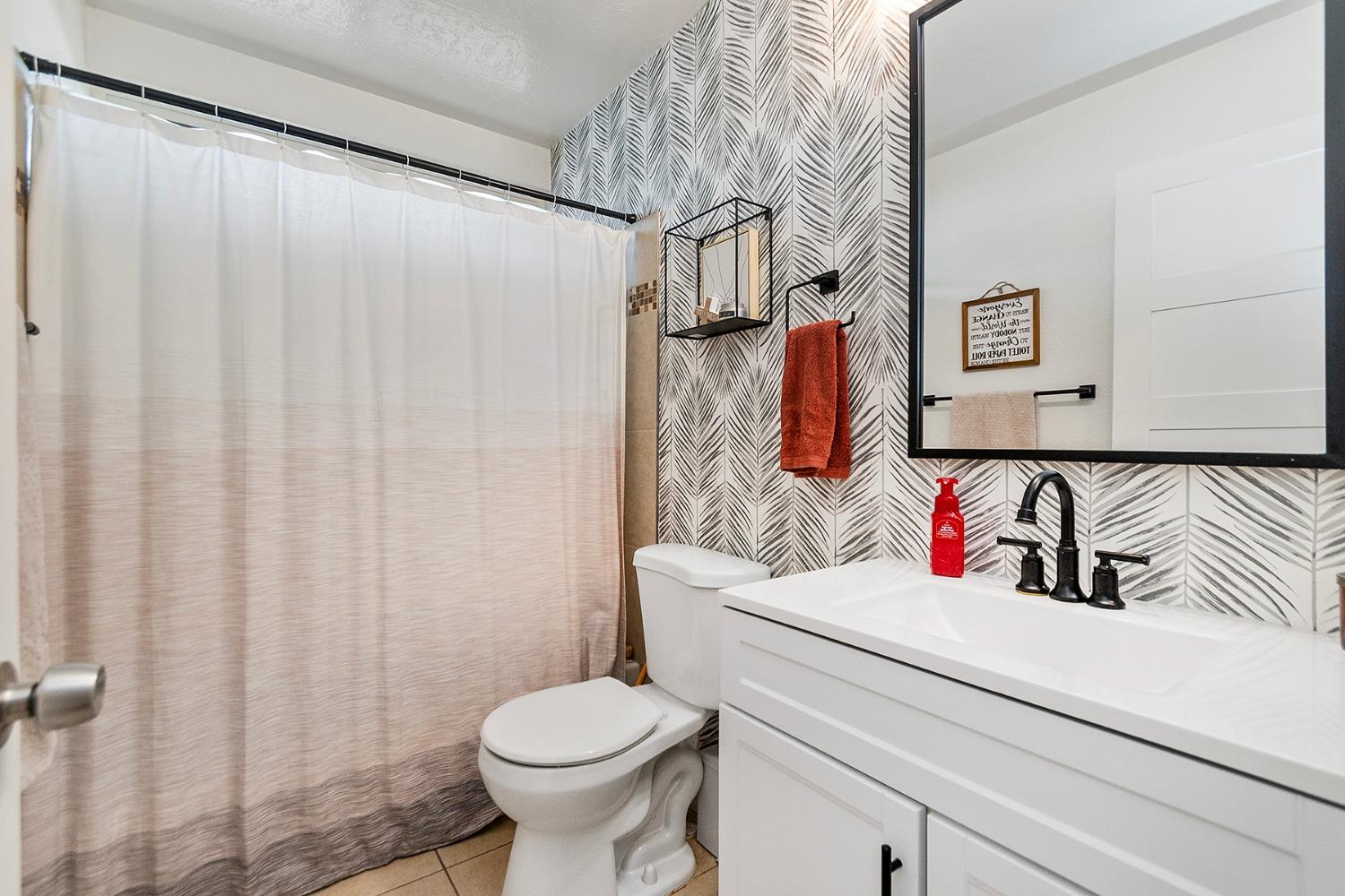 Detail Gallery Image 21 of 41 For 4104 Boone Ln, Sacramento,  CA 95821 - 3 Beds | 2 Baths