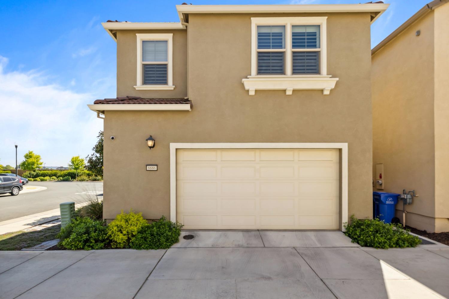 Detail Gallery Image 35 of 36 For 8886 Solo Way, Elk Grove,  CA 95757 - 3 Beds | 2/1 Baths