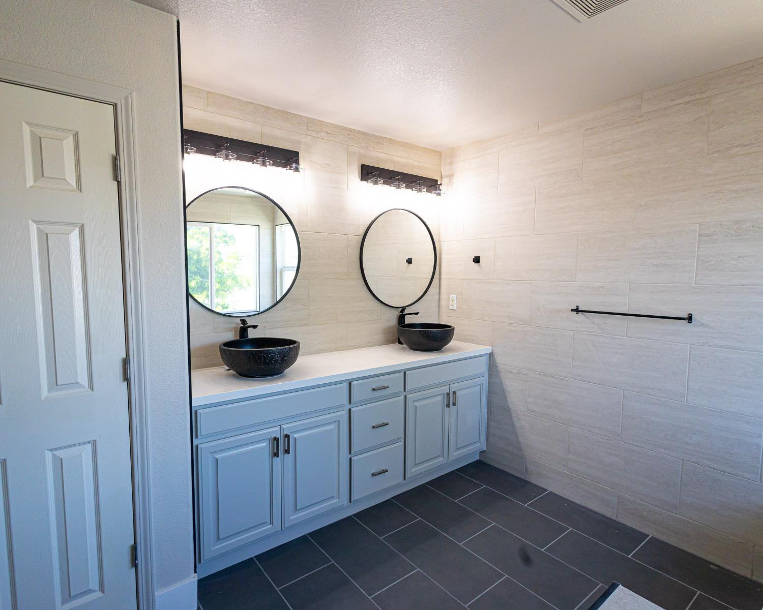 Detail Gallery Image 71 of 98 For 14 Rembrandt Ct, Oakley,  CA 94561 - 4 Beds | 3/1 Baths