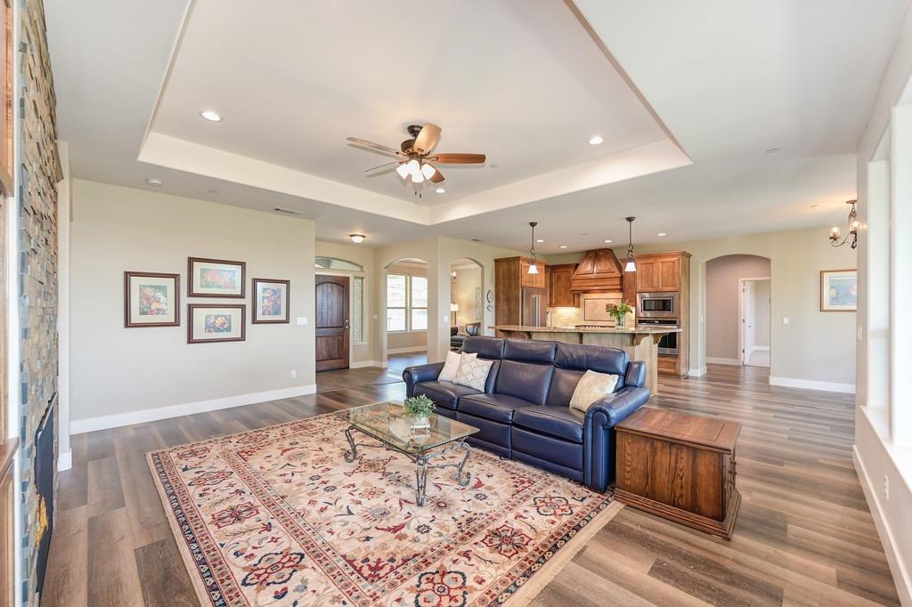 Detail Gallery Image 20 of 74 For 1487 Sean Dr, Placerville,  CA 95667 - 4 Beds | 2/1 Baths