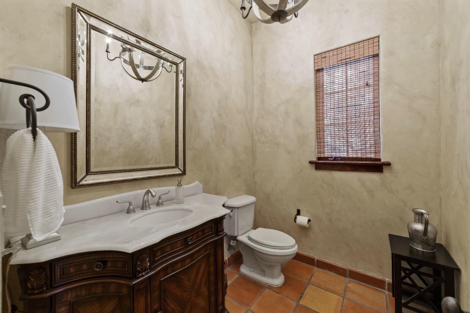 Detail Gallery Image 30 of 81 For 4331 Swift Cir, Shingle Springs,  CA 95682 - 6 Beds | 4/1 Baths