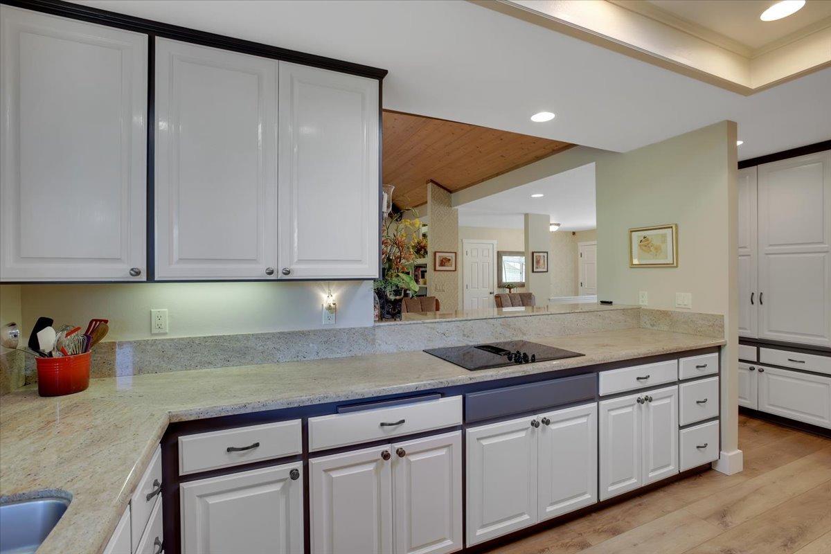 Detail Gallery Image 18 of 75 For 6715 Niblick Court, Auburn,  CA 95602 - 3 Beds | 2/1 Baths