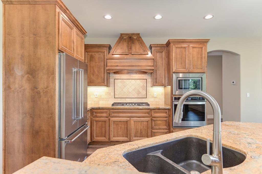 Detail Gallery Image 23 of 74 For 1487 Sean Dr, Placerville,  CA 95667 - 4 Beds | 2/1 Baths