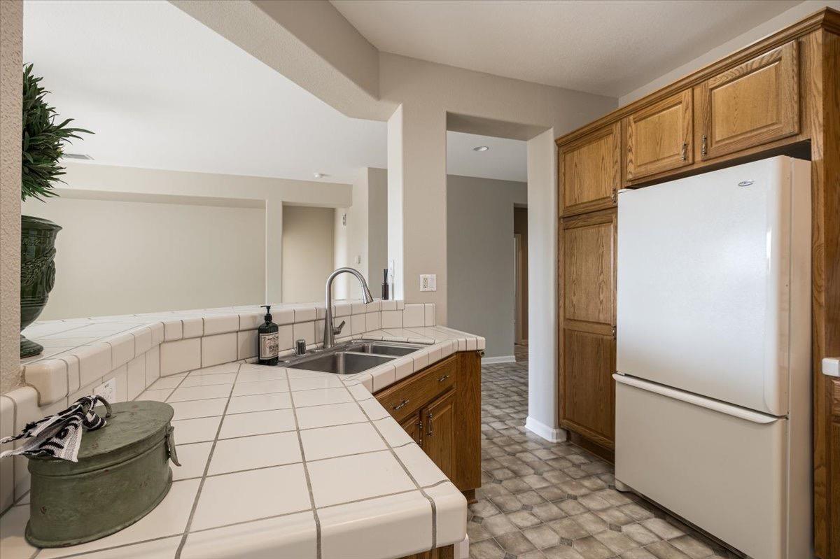 Detail Gallery Image 11 of 29 For 244 Lariat Loop, Lincoln,  CA 95648 - 2 Beds | 2 Baths