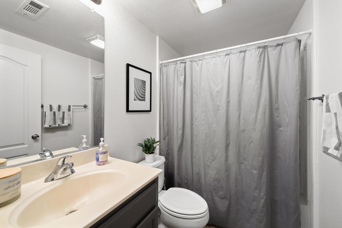 Detail Gallery Image 27 of 43 For 1364 Milano Dr #7,  West Sacramento,  CA 95691 - 2 Beds | 2 Baths
