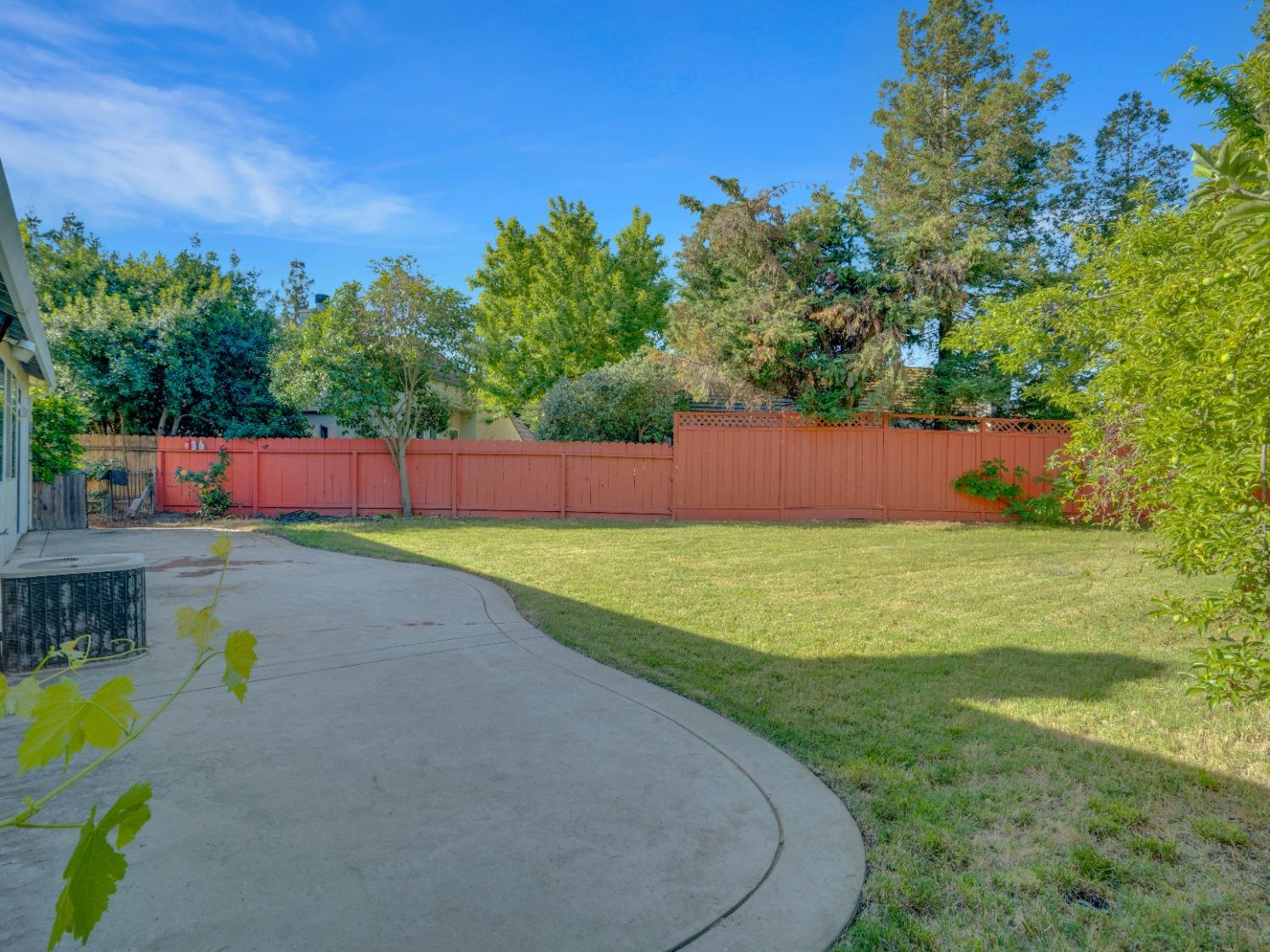 Detail Gallery Image 24 of 27 For 3436 Tioga Dr, Stockton,  CA 95209 - 3 Beds | 2 Baths