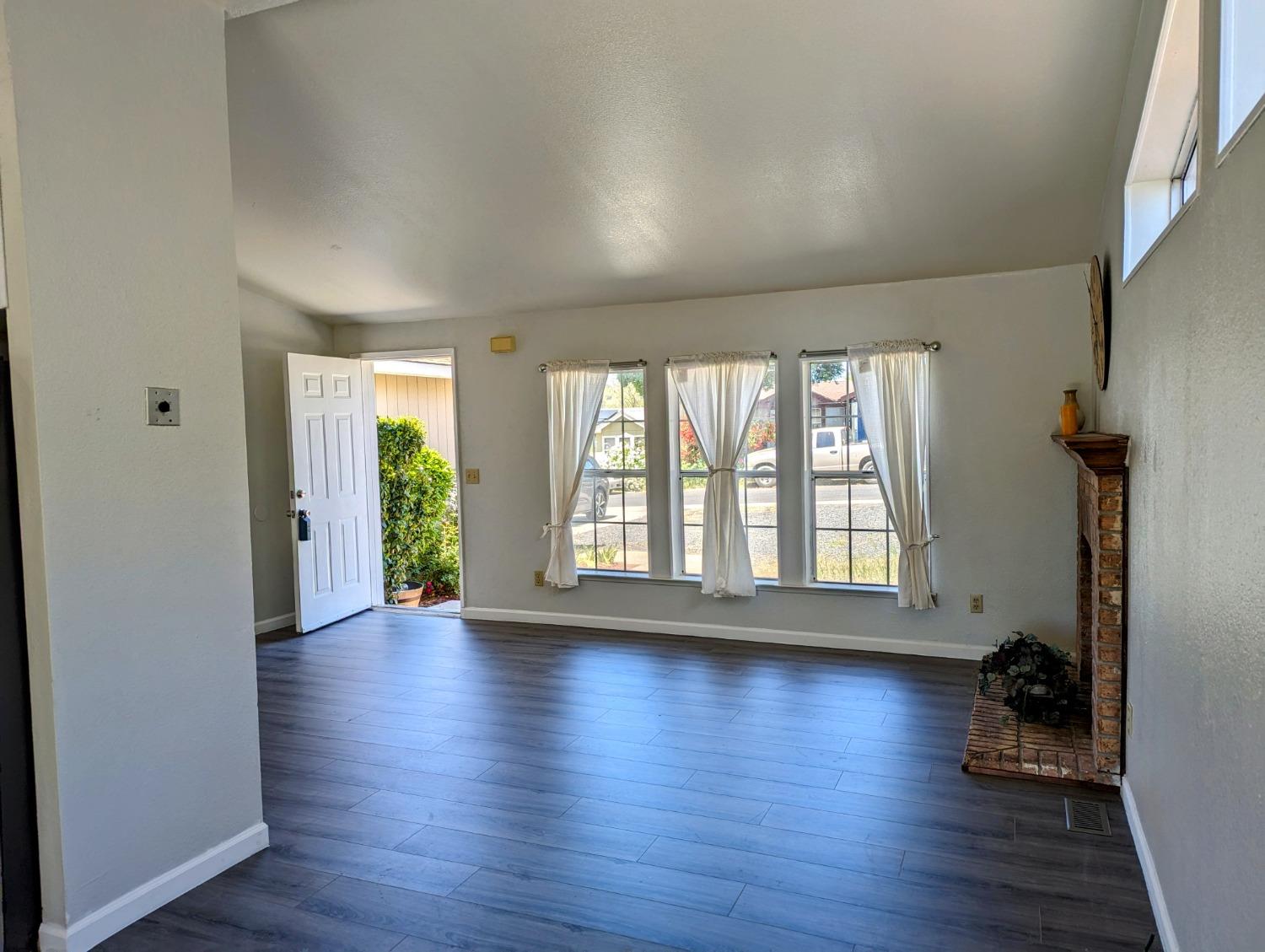 Detail Gallery Image 5 of 17 For 53 Copper Meadows #3,  Copperopolis,  CA 95228 - 3 Beds | 2 Baths