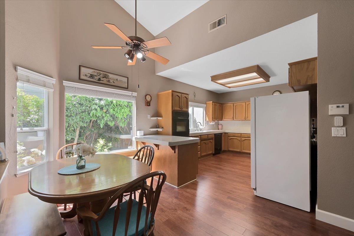 Detail Gallery Image 18 of 65 For 1785 Majorca Dr, Yuba City,  CA 95993 - 4 Beds | 2 Baths