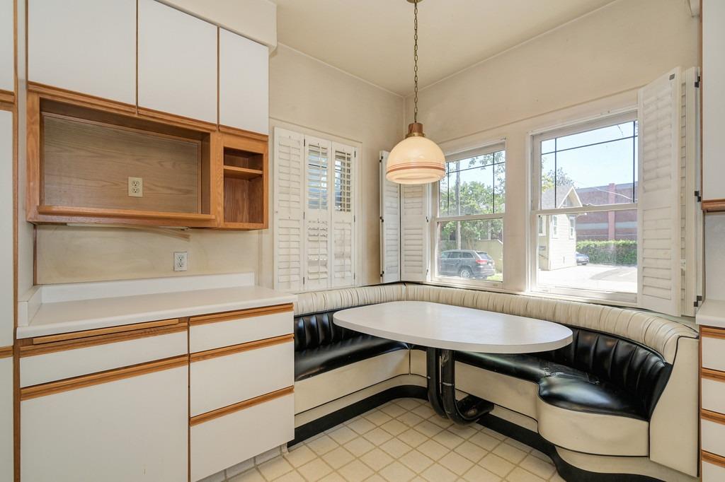 Detail Gallery Image 18 of 27 For 3157 5th Ave, Sacramento,  CA 95817 - 2 Beds | 1 Baths
