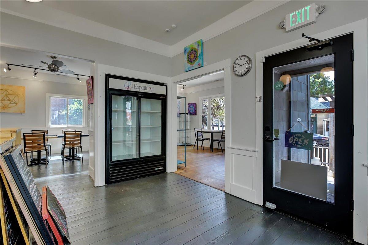 Detail Gallery Image 9 of 75 For 426 Broad St, Nevada City,  CA 95959 - 0 Beds | 1 Baths