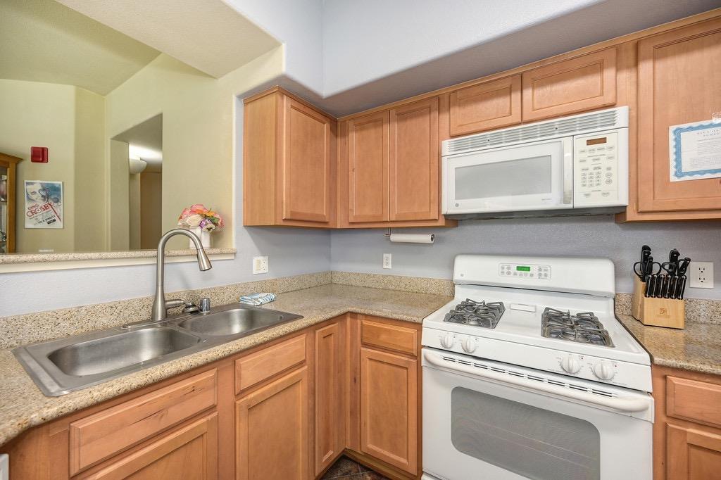 Detail Gallery Image 34 of 62 For 2420 San Marco St #5,  West Sacramento,  CA 95691 - 2 Beds | 2 Baths