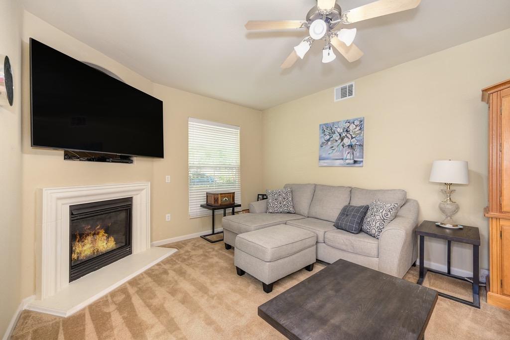 Detail Gallery Image 19 of 62 For 2420 San Marco St #5,  West Sacramento,  CA 95691 - 2 Beds | 2 Baths