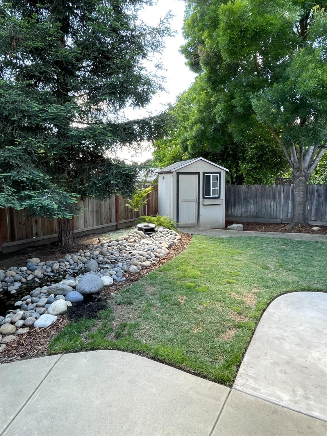 Detail Gallery Image 36 of 48 For 220 Eagle Ct, Modesto,  CA 95350 - 4 Beds | 2 Baths