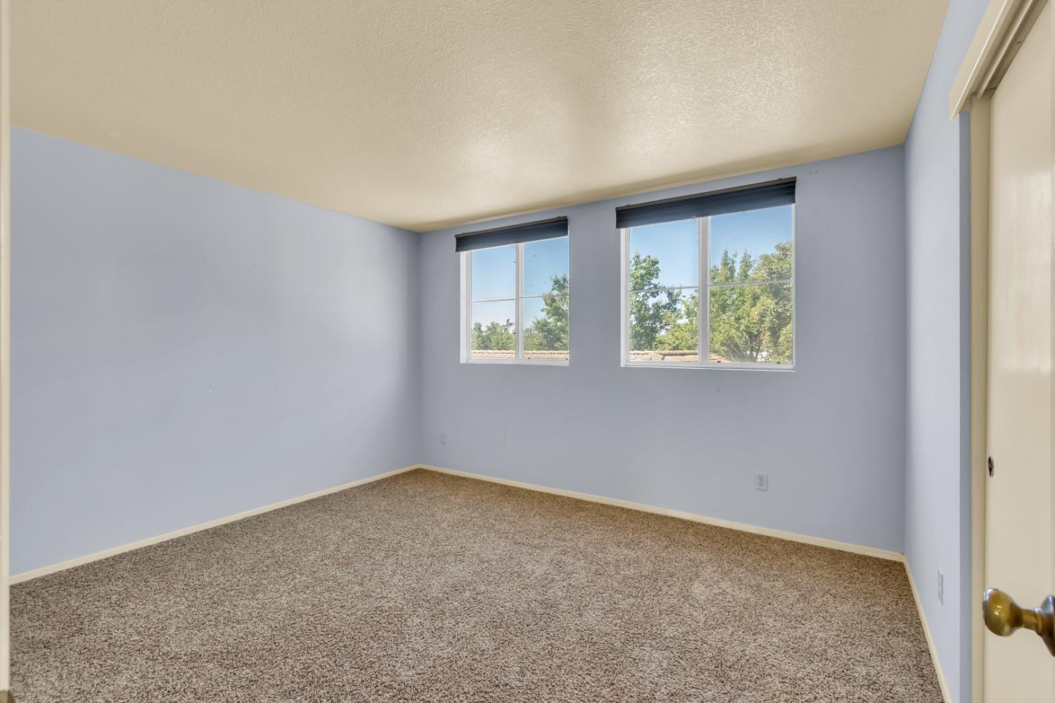 Detail Gallery Image 38 of 59 For 3134 E Laguna Ct, Elk Grove,  CA 95758 - 3 Beds | 2/1 Baths