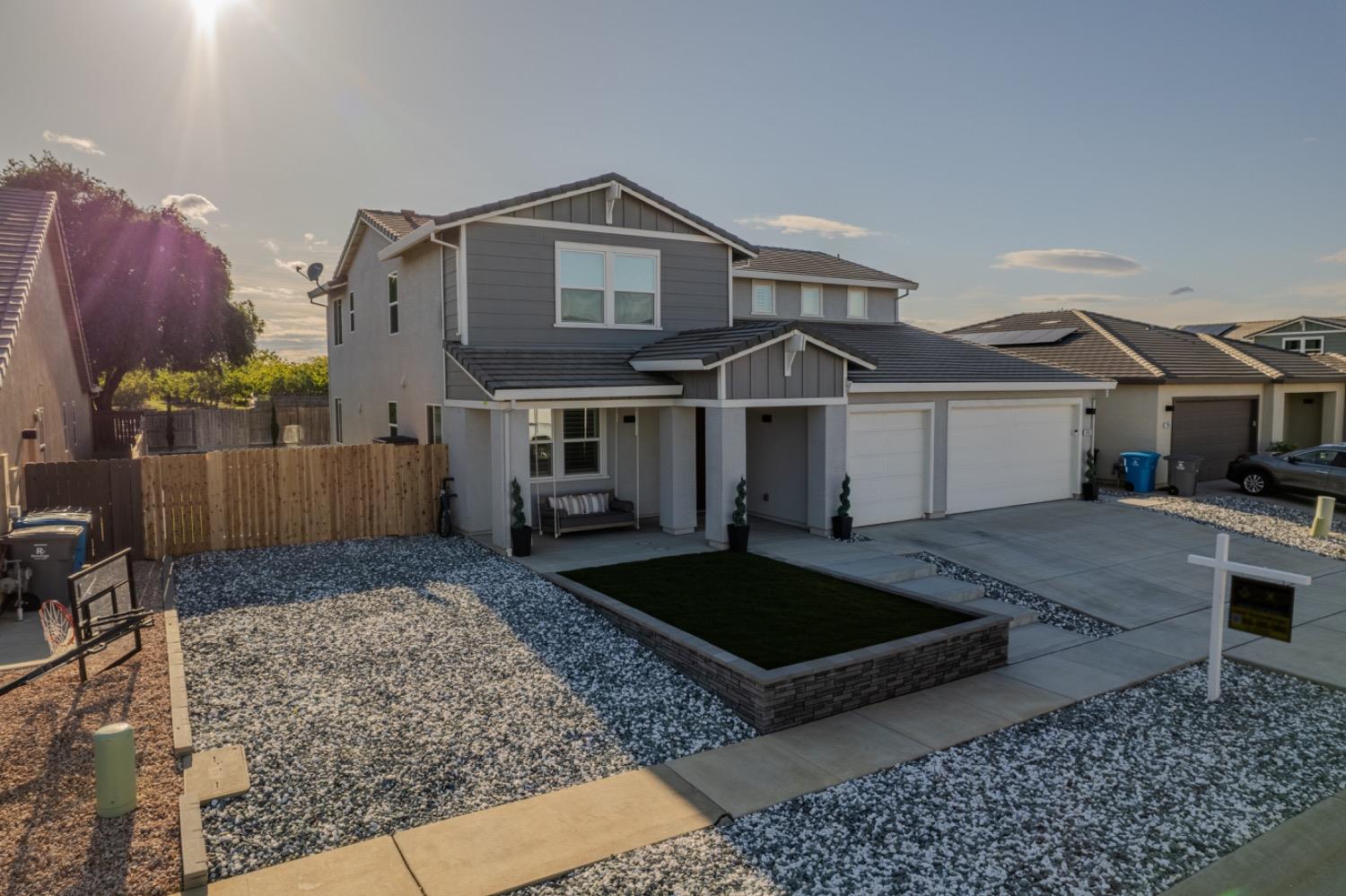 Detail Gallery Image 1 of 72 For 692 Atherton Way, Plumas Lake,  CA 95961 - 4 Beds | 3/1 Baths