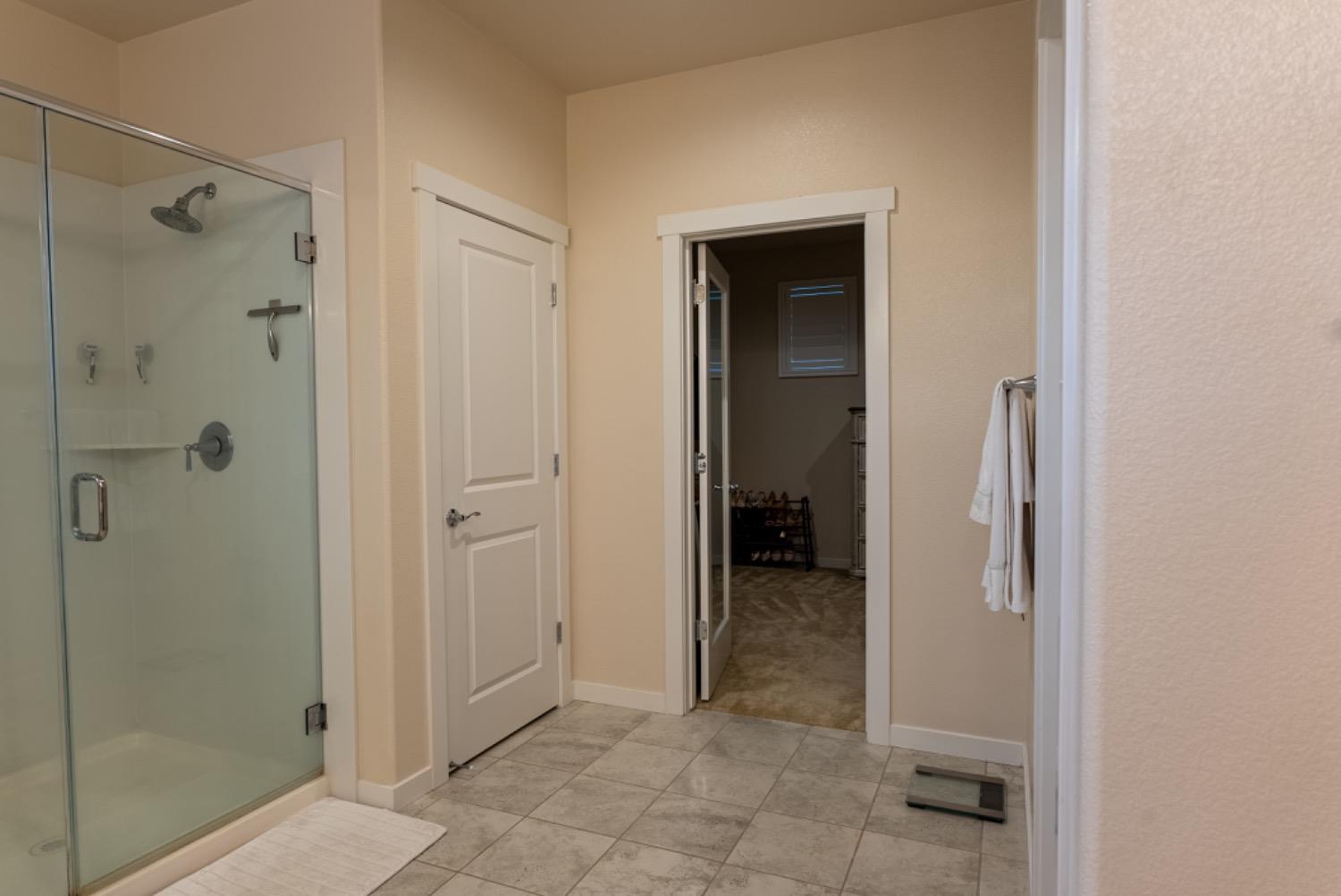 Detail Gallery Image 48 of 72 For 692 Atherton Way, Plumas Lake,  CA 95961 - 4 Beds | 3/1 Baths