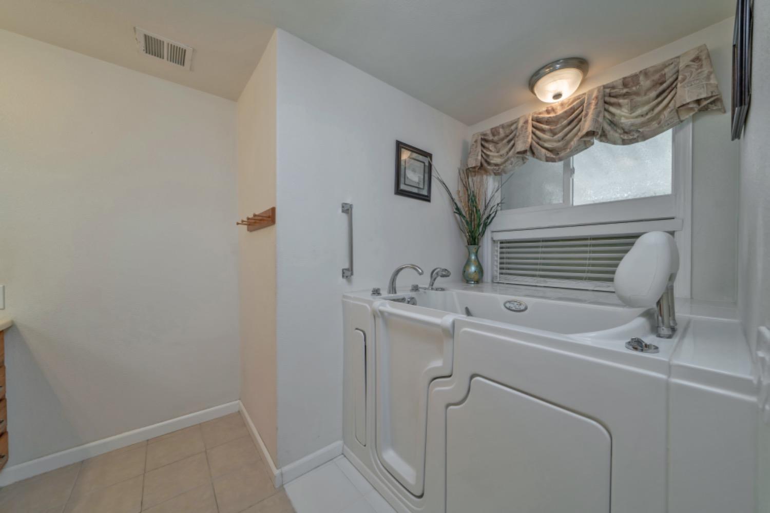 Detail Gallery Image 18 of 31 For 3550 China Garden Rd 54, Placerville,  CA 95667 - 2 Beds | 2 Baths