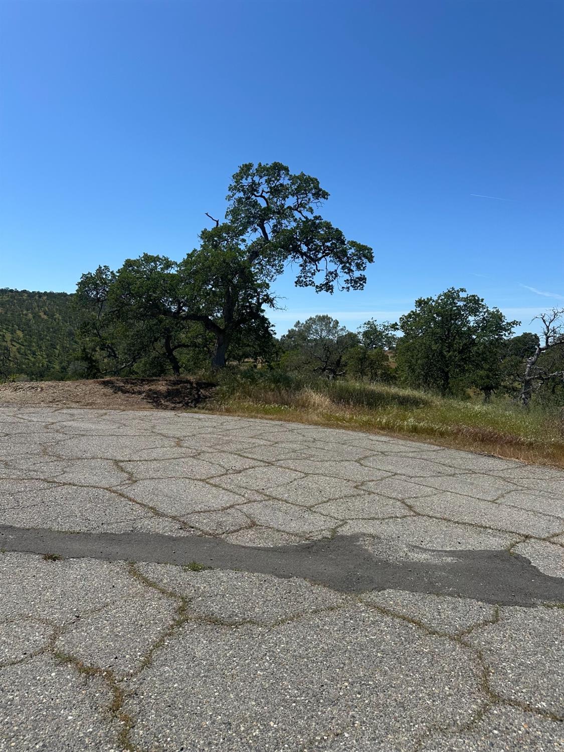 Nueces Court, Tuolumne, California image 3