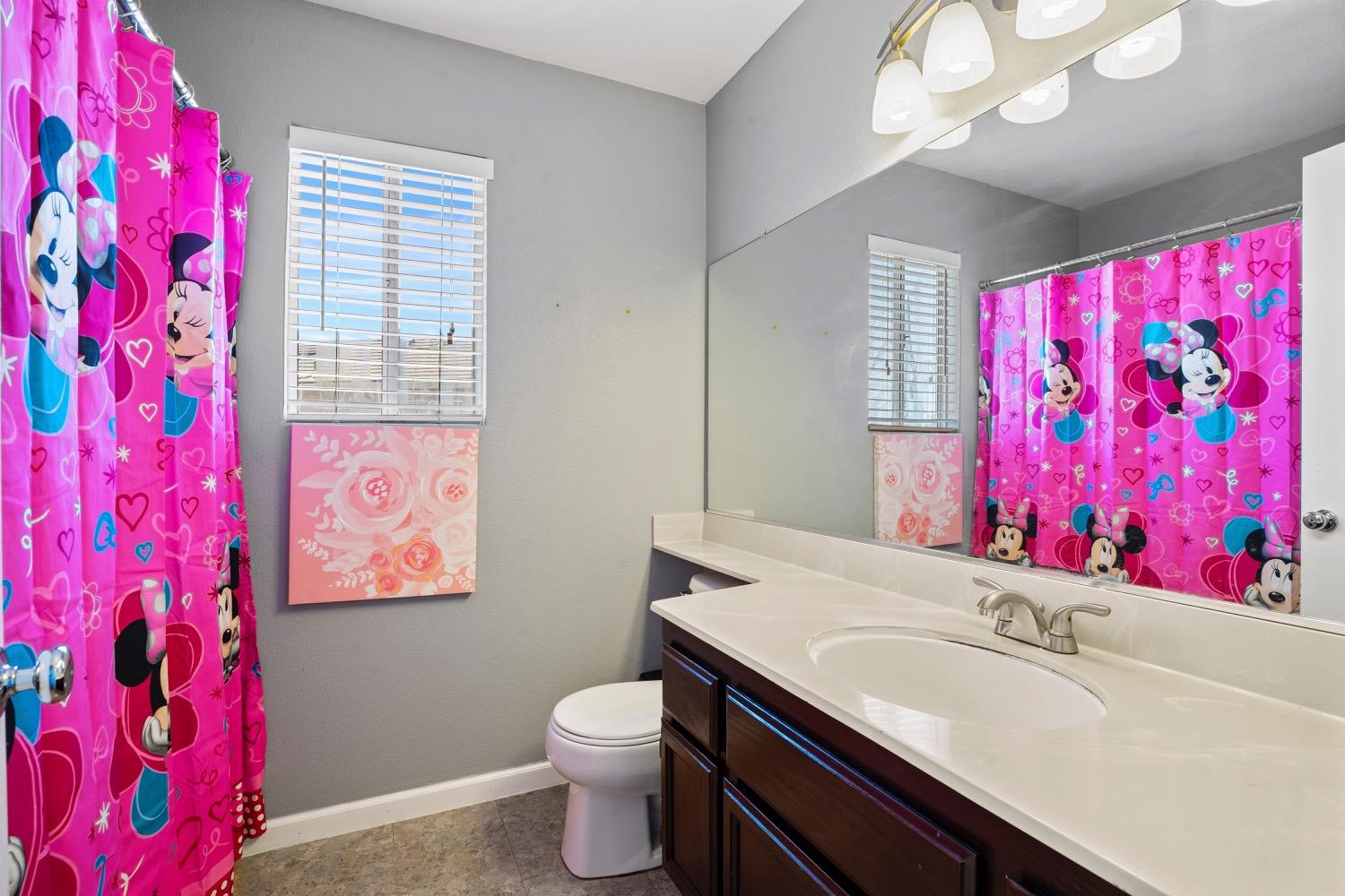 Detail Gallery Image 15 of 21 For 9073 Warm Springs Cir, Stockton,  CA 95210 - 3 Beds | 2/1 Baths
