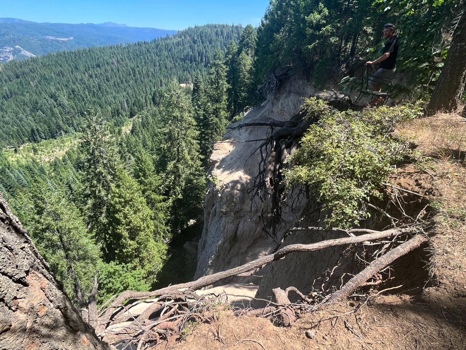 Backbone Road, Nevada City, California image 20