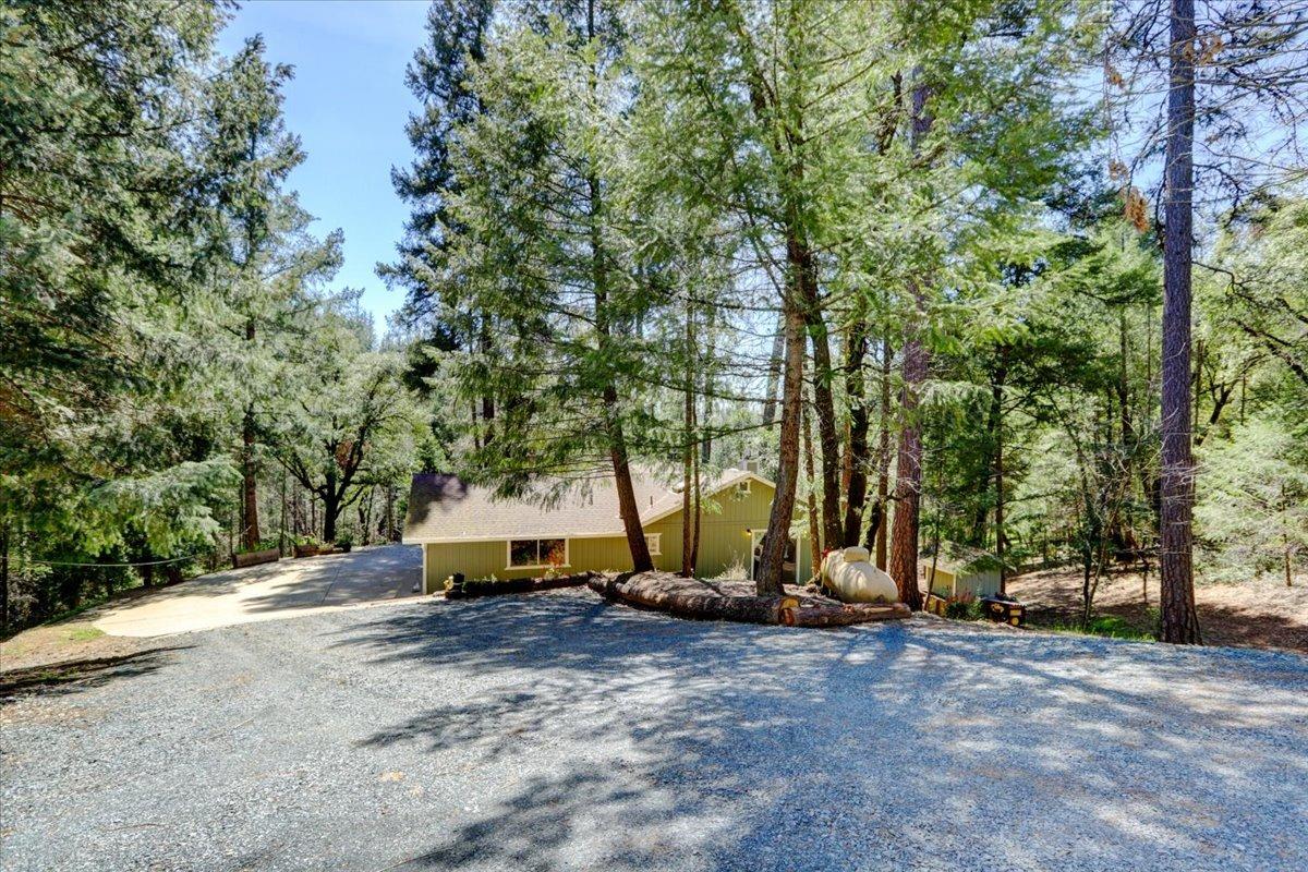 Detail Gallery Image 1 of 78 For 12001 Pine Cone Cir, Grass Valley,  CA 95945 - 3 Beds | 2 Baths