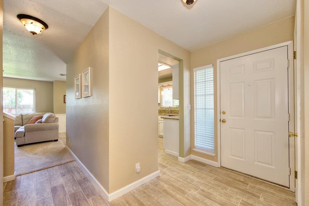 Detail Gallery Image 12 of 38 For 3017 Tri Ln, Cameron Park,  CA 95682 - 3 Beds | 2/1 Baths