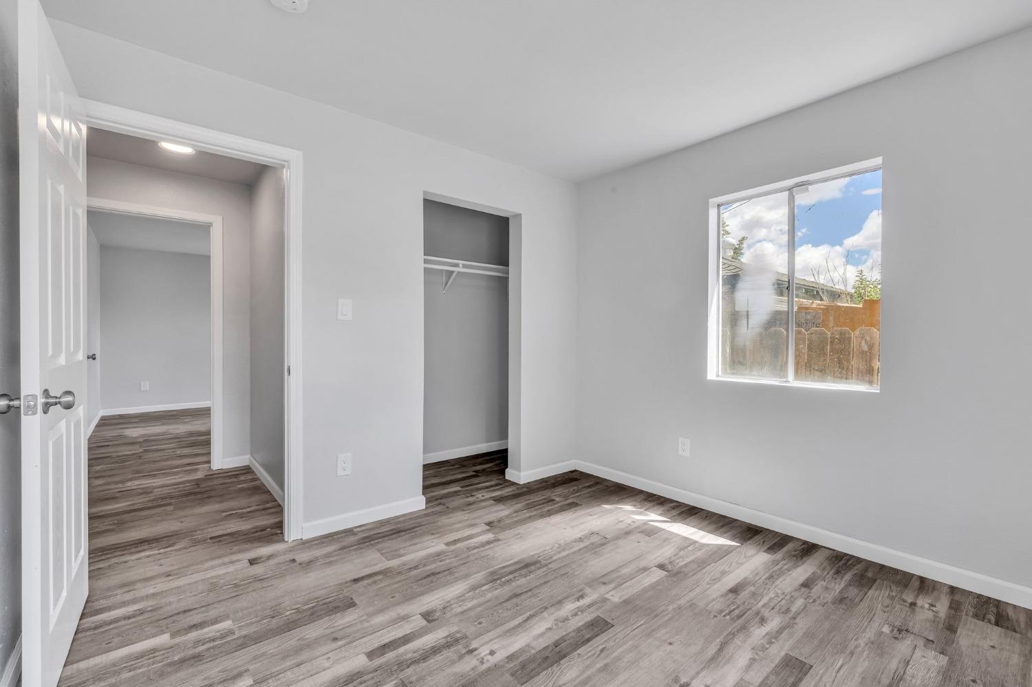 Detail Gallery Image 23 of 29 For 2320 Traction Avenue, Sacramento,  CA 95815 - 3 Beds | 1 Baths