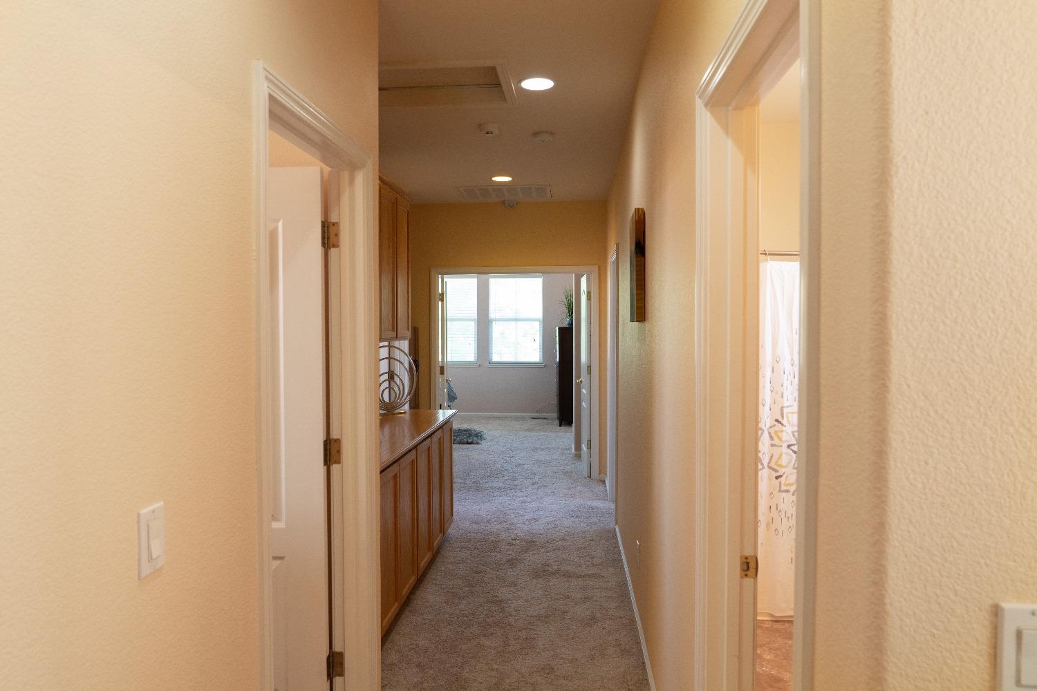 Detail Gallery Image 16 of 31 For 180 Nabor Ct, Tracy,  CA 95377 - 4 Beds | 3/1 Baths
