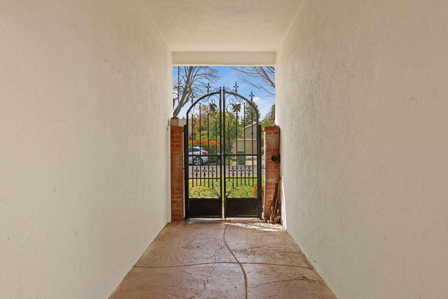 Detail Gallery Image 51 of 59 For 1900 Mira Flores Dr, Turlock,  CA 95380 - 3 Beds | 2 Baths