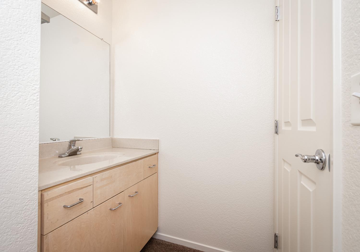 Detail Gallery Image 25 of 58 For 9088 Bedrock Ct, Sacramento,  CA 95829 - 4 Beds | 2/1 Baths