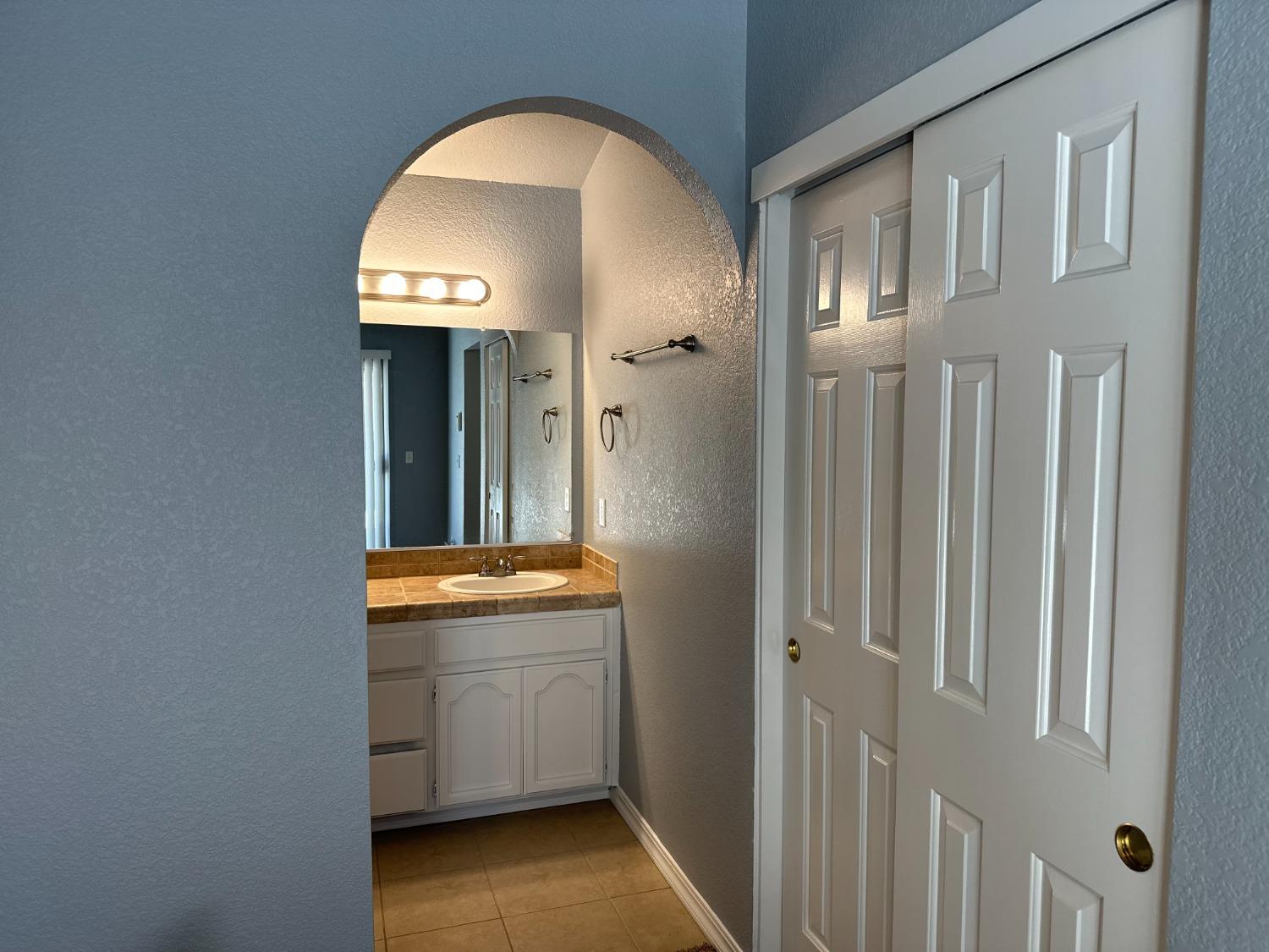 Detail Gallery Image 22 of 37 For 8241 Silverside Dr, Antelope,  CA 95843 - 3 Beds | 2 Baths