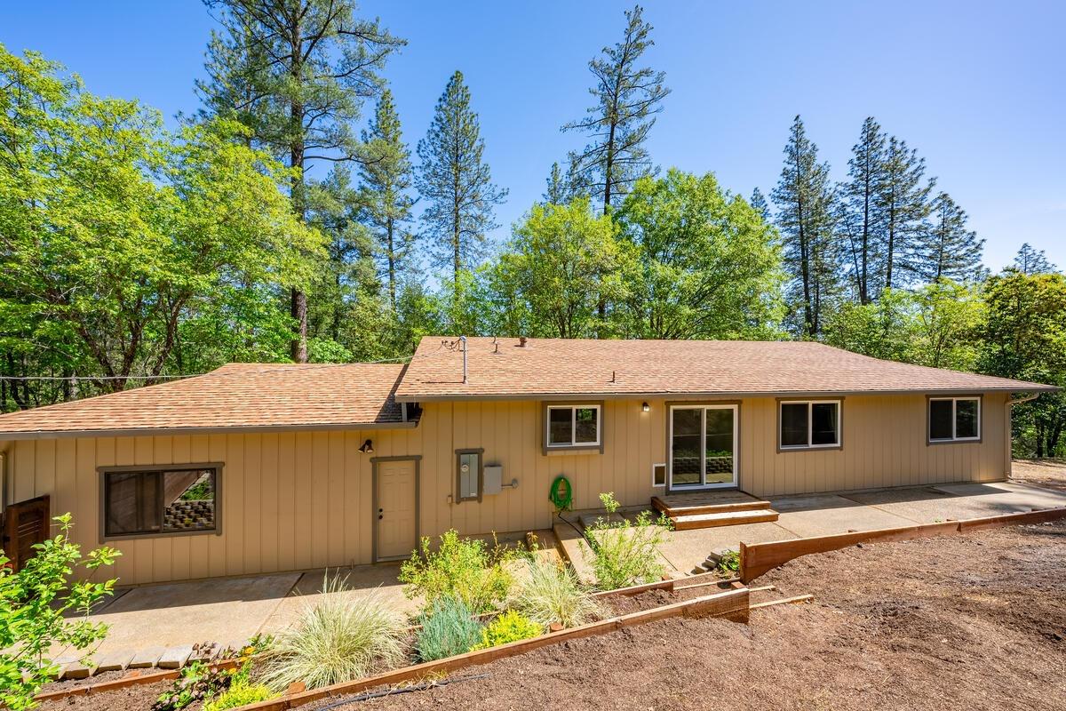 Detail Gallery Image 5 of 62 For 3201 Hume Glenn Dr, Placerville,  CA 95667 - 3 Beds | 2 Baths