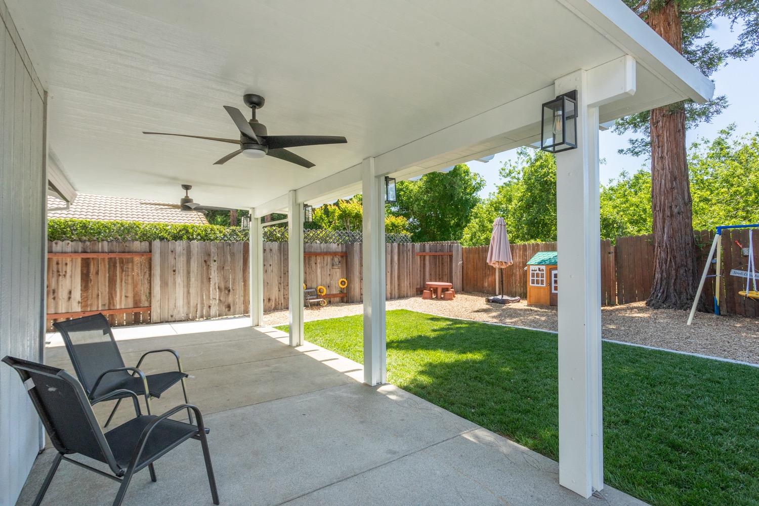 Detail Gallery Image 14 of 40 For 392 Lonely Oak St, Yuba City,  CA 95991 - 3 Beds | 2 Baths