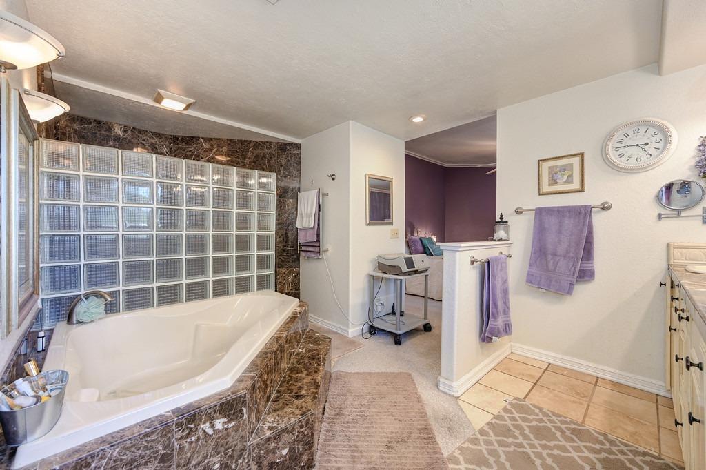 Detail Gallery Image 75 of 86 For 3991 Hickey Ln, Loomis,  CA 95650 - 4 Beds | 2/2 Baths