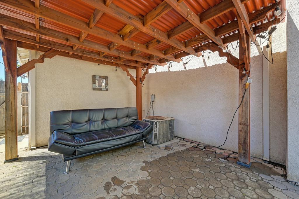 Wild Poppy Court, Galt, California image 38