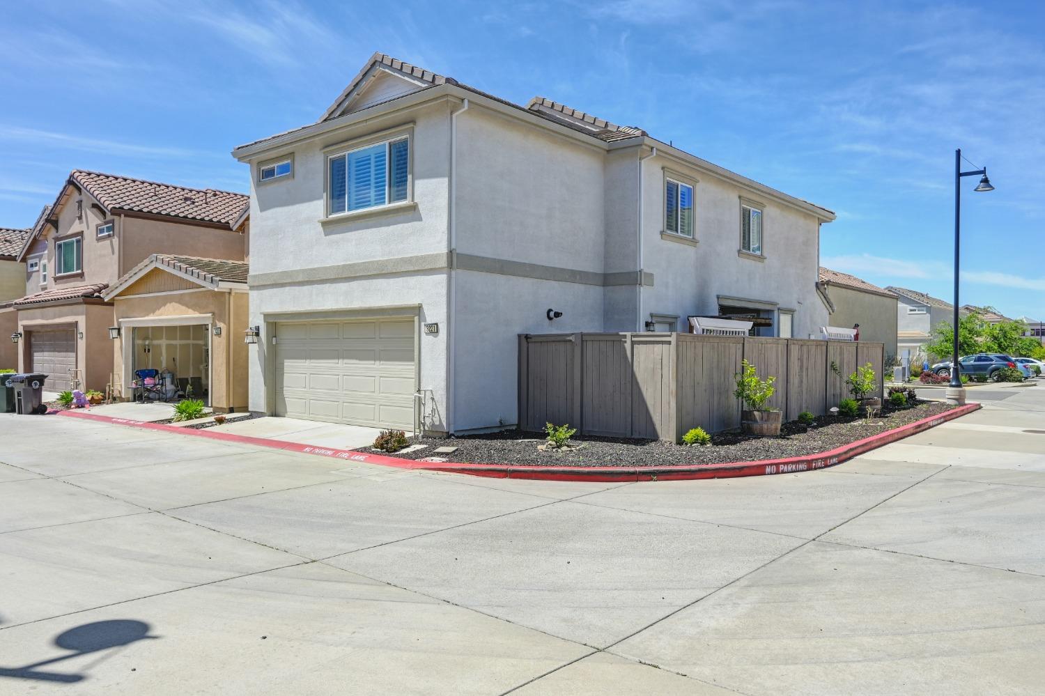 Detail Gallery Image 46 of 55 For 3221 Gosport Way, Rancho Cordova,  CA 95670 - 3 Beds | 2/1 Baths