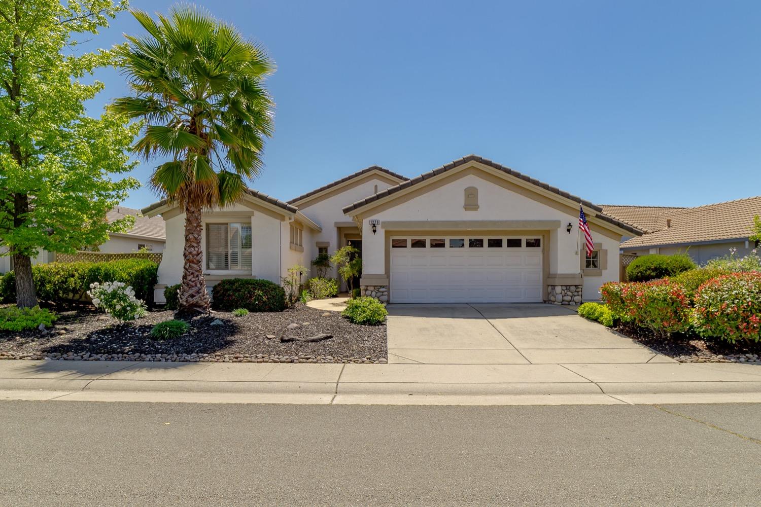 Detail Gallery Image 1 of 34 For 1279 Rose Bouquet Dr, Lincoln,  CA 95648 - 2 Beds | 2 Baths