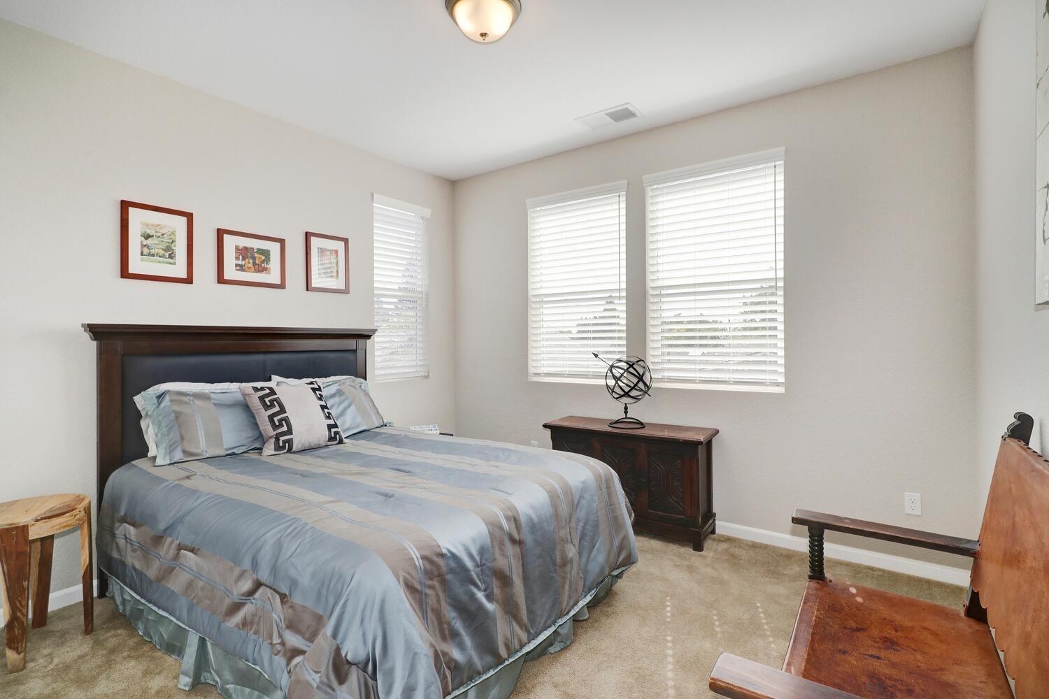 Detail Gallery Image 26 of 38 For 5321 Sablewood, Fair Oaks,  CA 95628 - 3 Beds | 2/1 Baths