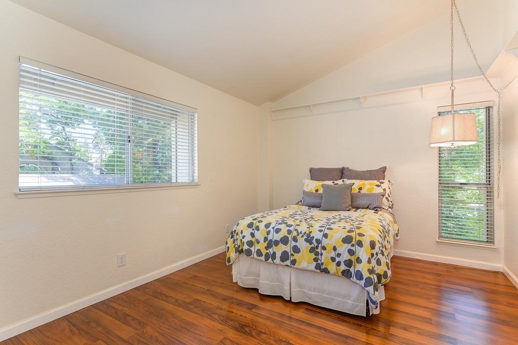 Detail Gallery Image 28 of 40 For 9206 Madison Green Ln #34,  Orangevale,  CA 95662 - 2 Beds | 2/1 Baths
