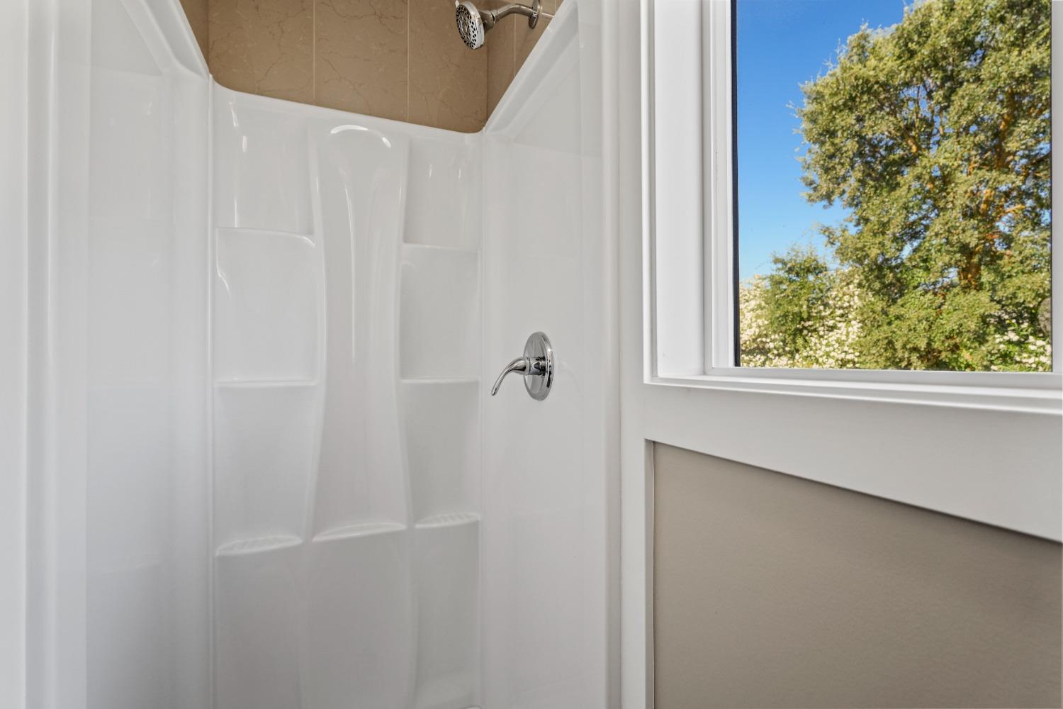 Detail Gallery Image 14 of 56 For 2634 Hutchinson Rd, Yuba City,  CA 95993 - 2 Beds | 2 Baths