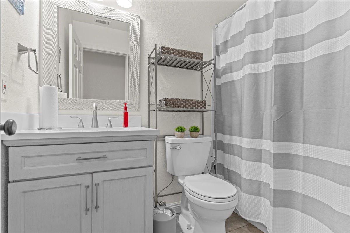 Detail Gallery Image 17 of 29 For 8505 Sunrise Woods Way, Sacramento,  CA 95828 - 3 Beds | 2 Baths